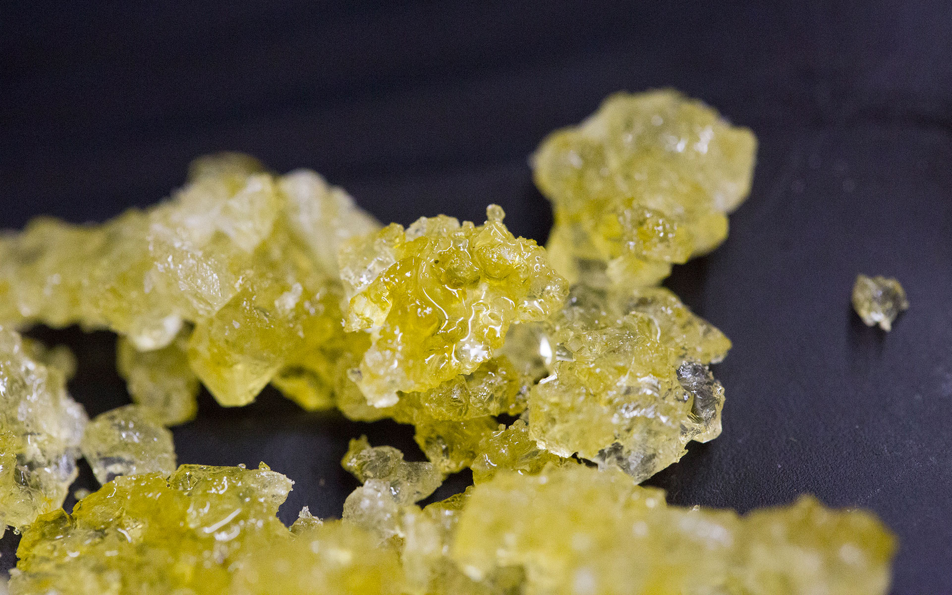 Delta 8 Diamond Powder